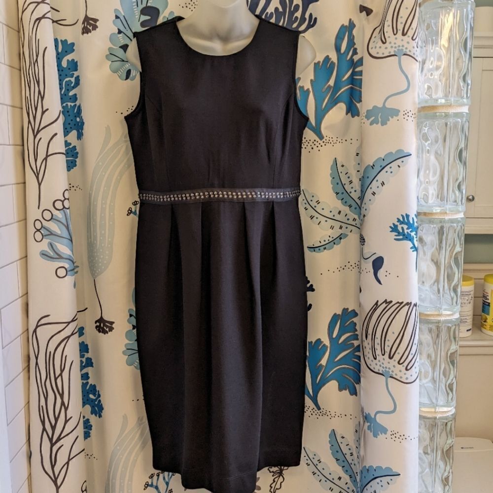 Talbot's Black Sleeveless Jersey Knit Sheath Dress Rhinestone Waist Sz 6